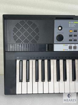 Yamaha Digital Keyboard E243 - YPT-240