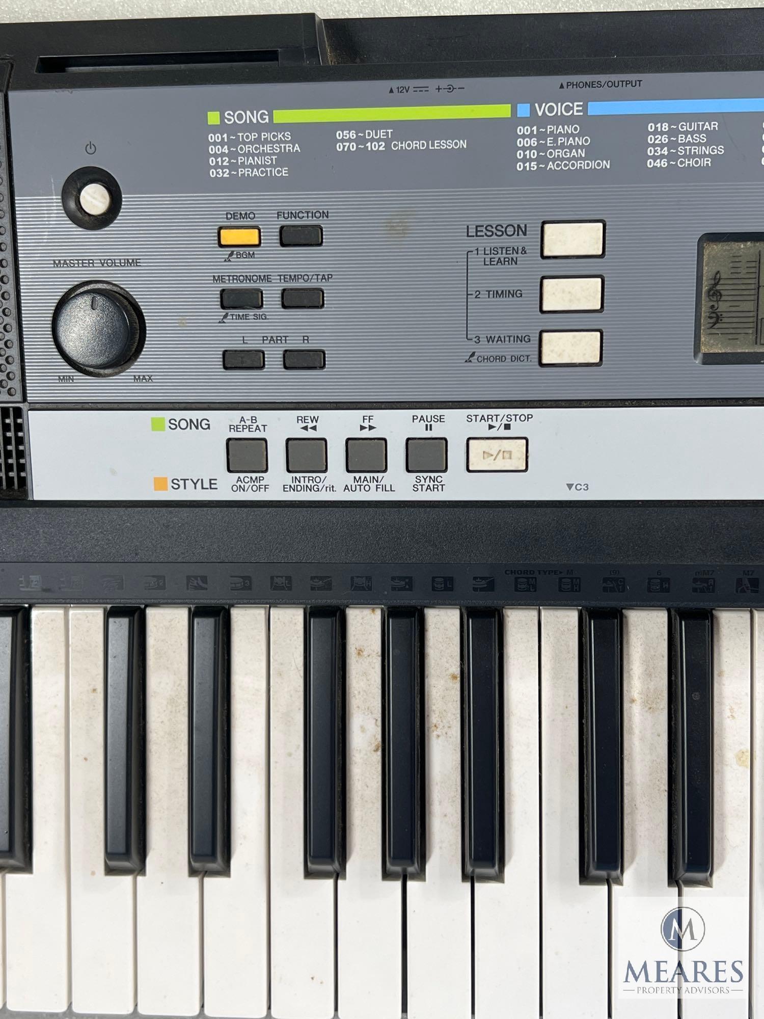 Yamaha Digital Keyboard E243 - YPT-240