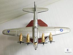 New Bradford Exchange Zippo Lighter Display Model B 17 WWII Aircraft Model Plane