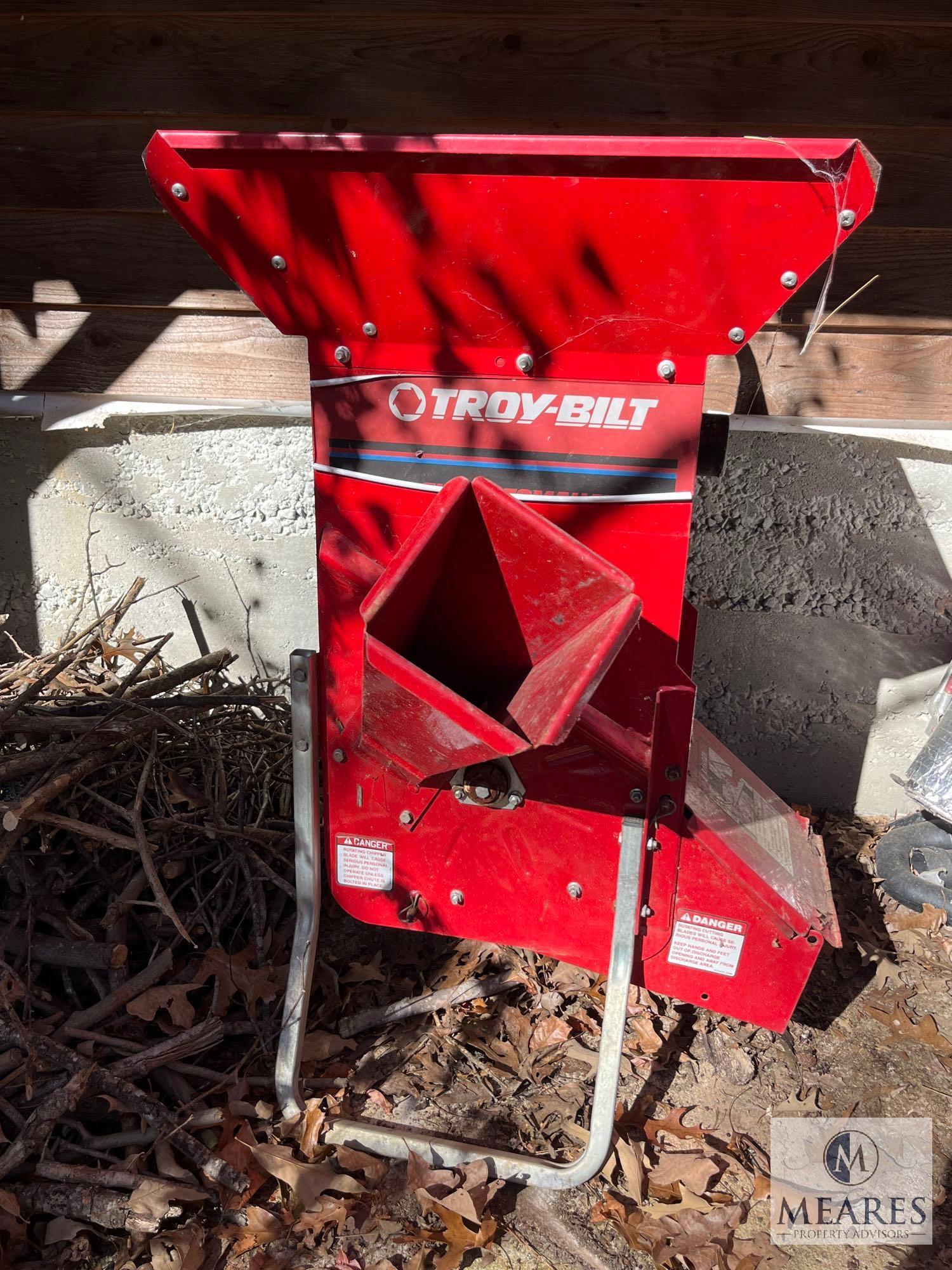 Troy-Bilt Model 15012 Chipper