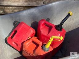 True Temper Wheel Barrel with Three Gas Cans