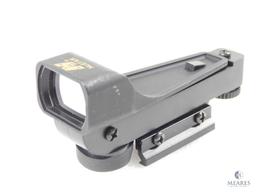 New NcStar Red Dot Reflex Sight with Weaver Mount. Great on Rifle or Shotgun