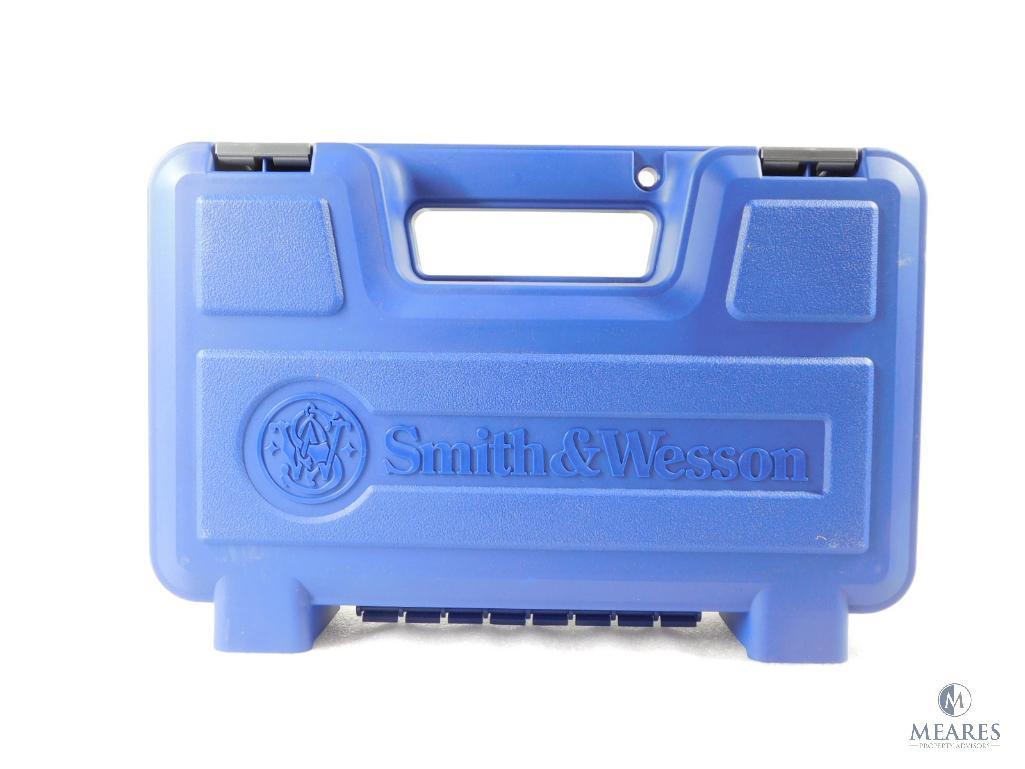 New Factory Smith and Wesson Collectors Hard Side Pistol Case Fits Up To 8 3/8" Barrels