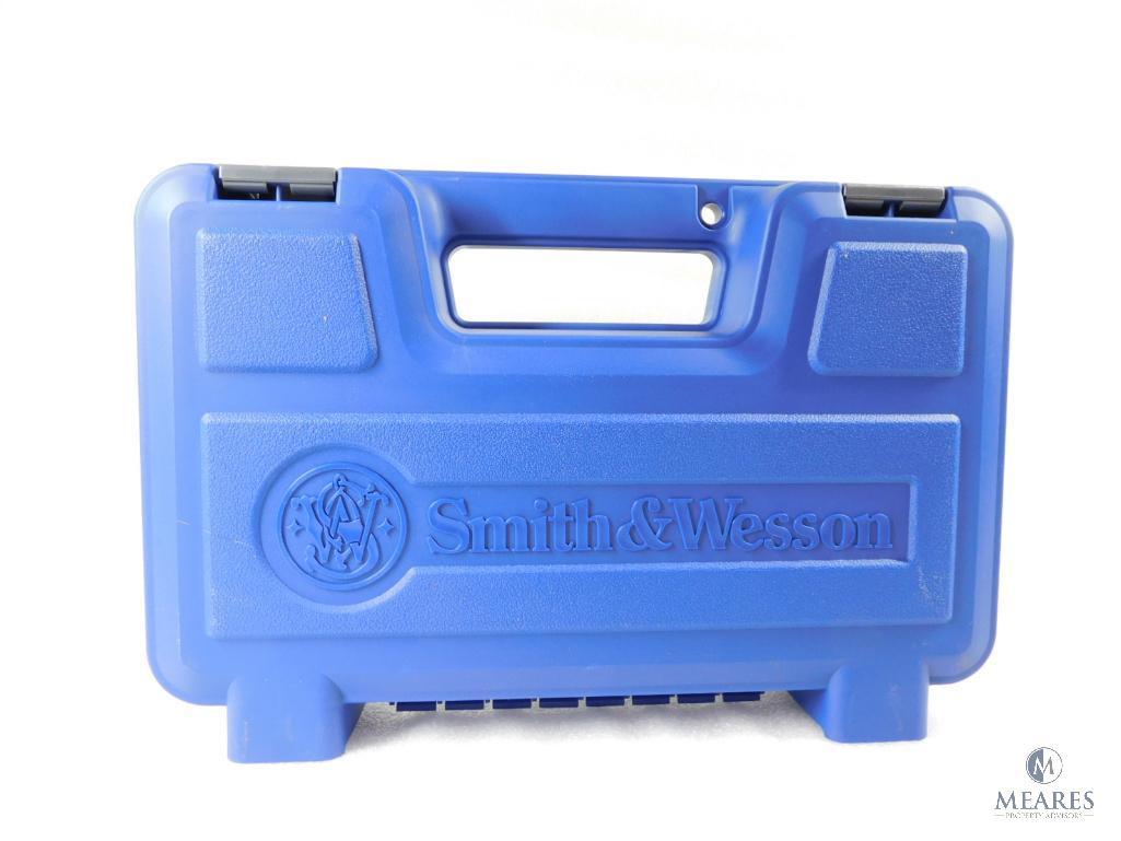 New Factory Smith and Wesson Collectors Hard Side Pistol Case Fits Up To 8 3/8" Barrels
