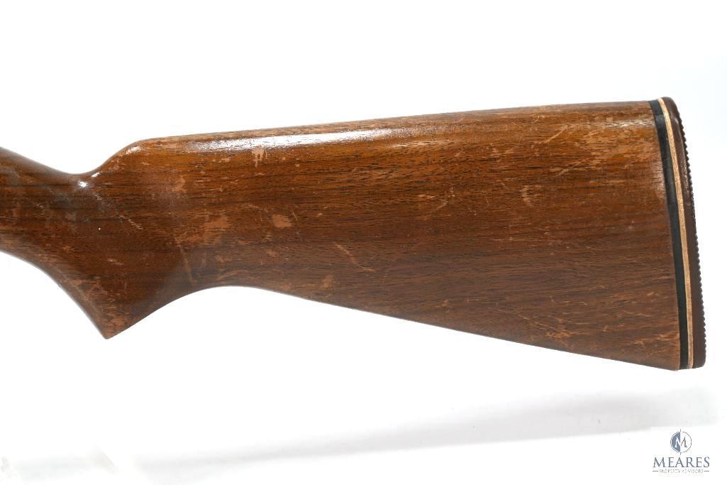 (6352) Stevens/Savage Arms Model 77F 12 Ga. Pump Action Shotgun
