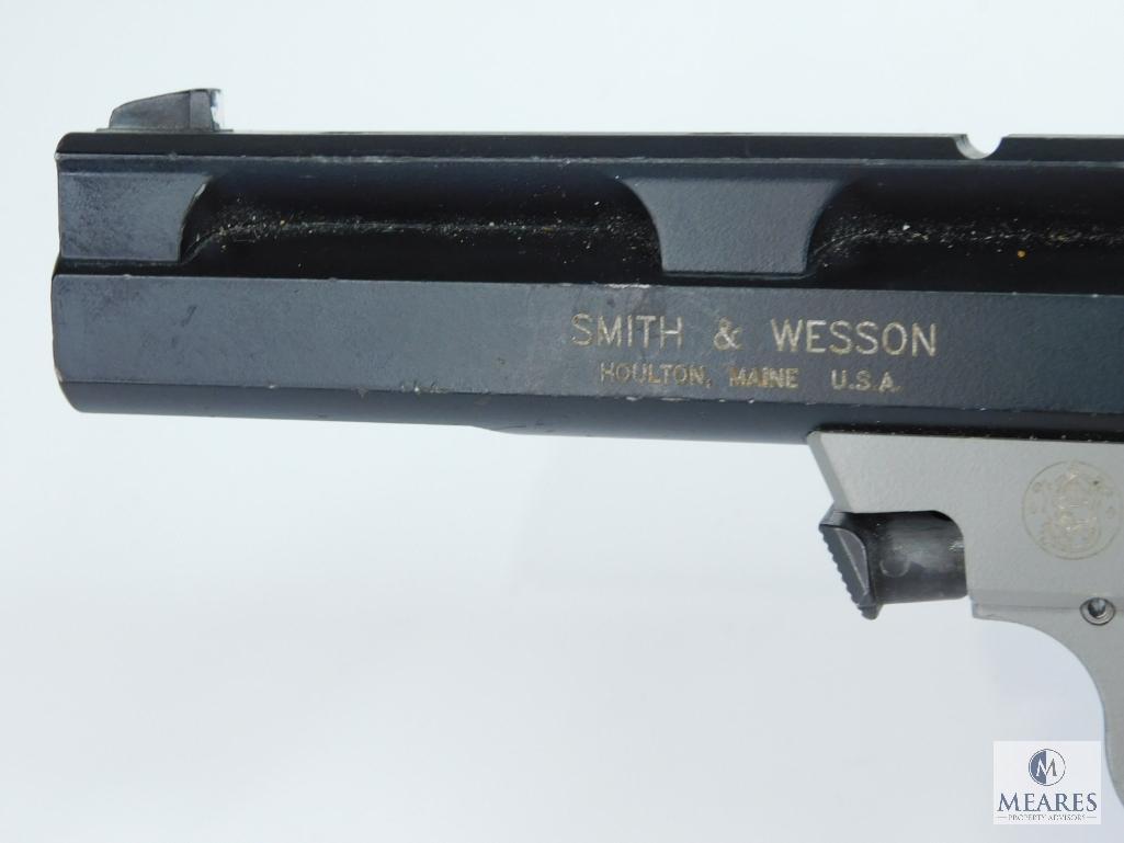 Smith & Wesson Model 22A-1 .22LR Semi Auto Pistol (5018)
