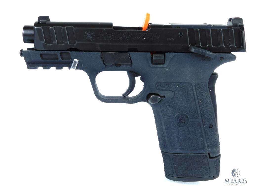 Smith & Wesson Equalizer 9mm Semi-Auto Pistol (5377)