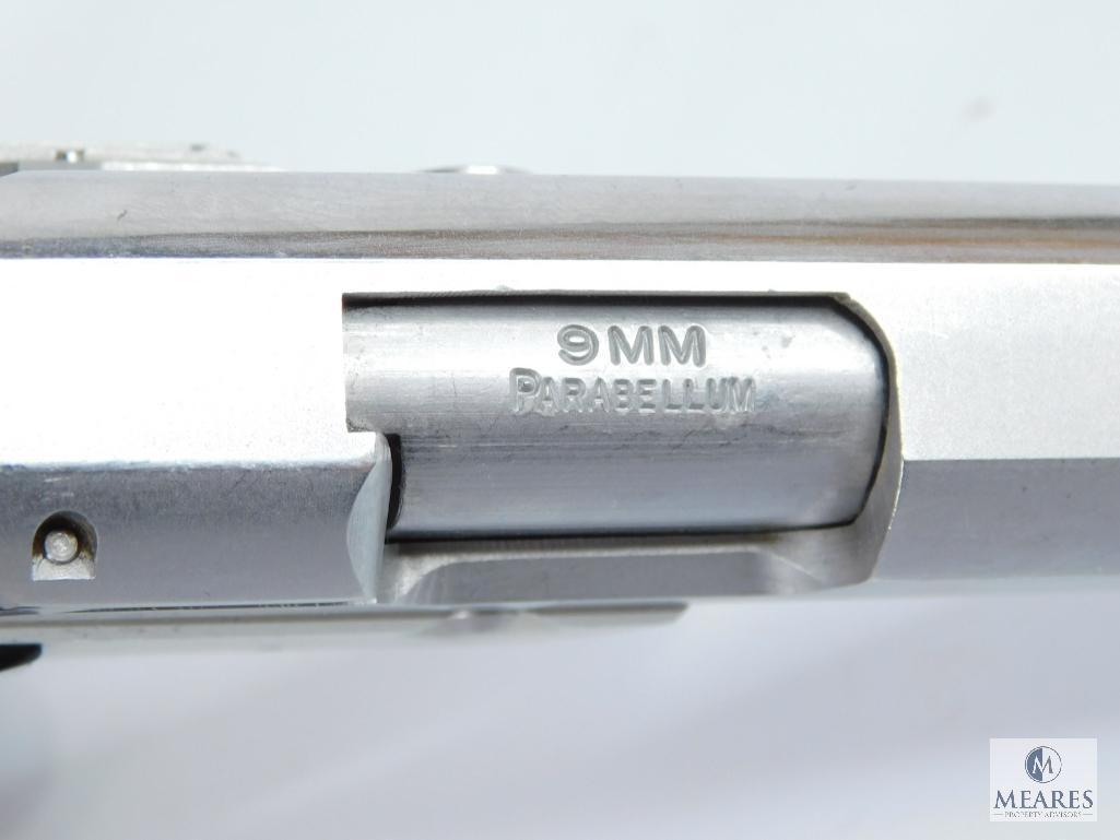 Smith & Wesson Model 6906 Semi-Auto 9mm Compact Stainless Pistol (5349)