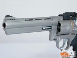 Taurus Model 44 SA/DA .44 Mag. Revolver (5196)