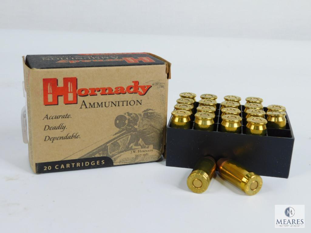 20 Rounds Hornady Ammunition Custom 45 Auto 200 Grain XTP