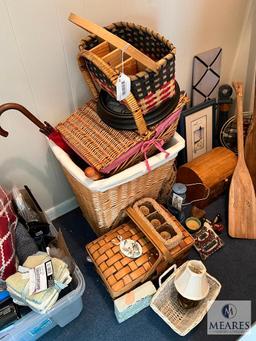 Large Lot of Decorative Items - Household, Nautical, Baskets