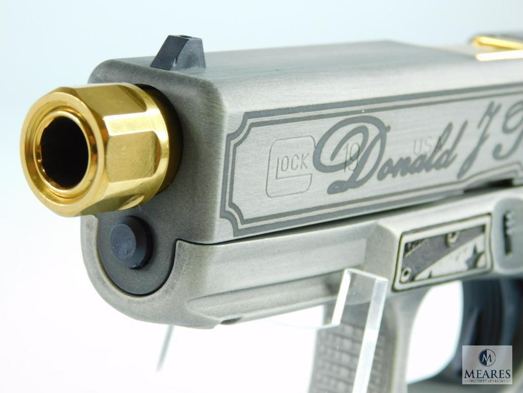 NEW - Glock 19 Gen 3 Custom "Trump 2024" Compact Handgun 9mm Luger 15rd - 4.6" Gold Barrel