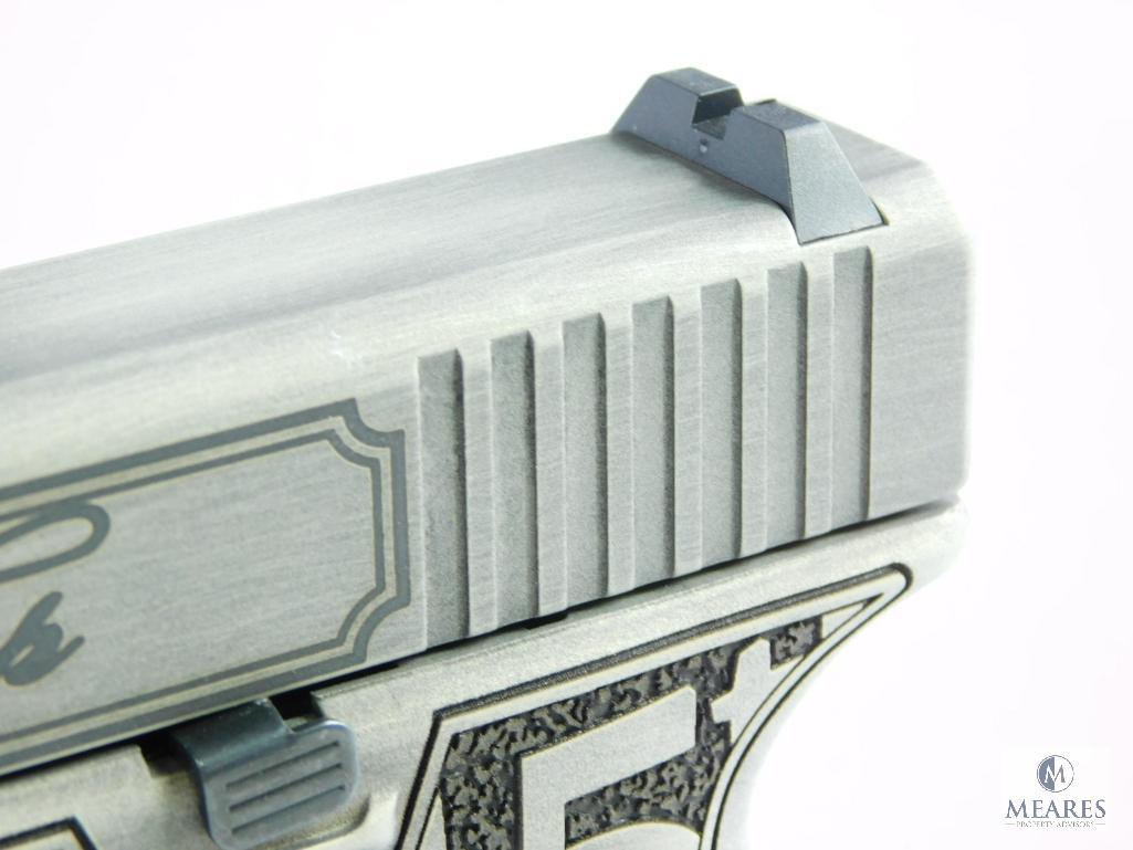 NEW - Glock 19 Gen 3 Custom "Trump 2024" Compact Handgun 9mm Luger 15rd - 4.6" Gold Barrel