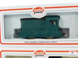 Two Model Power HO Scale Switcher Diesel Engine Cars