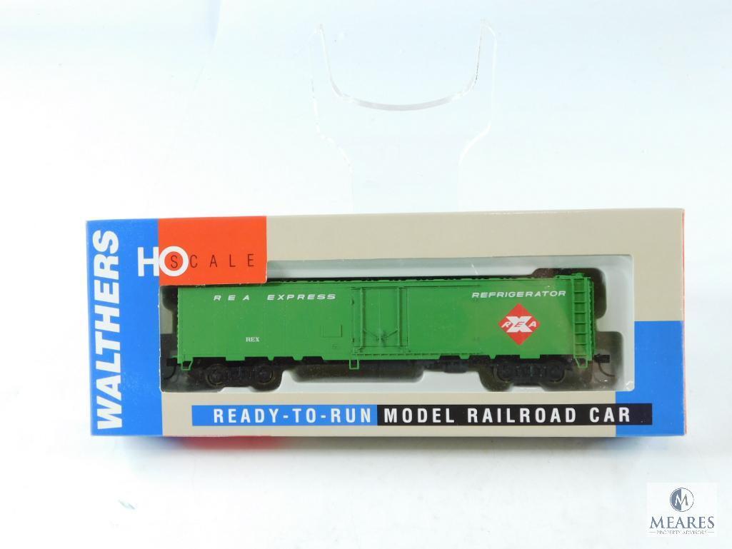 Two Walthers Trains