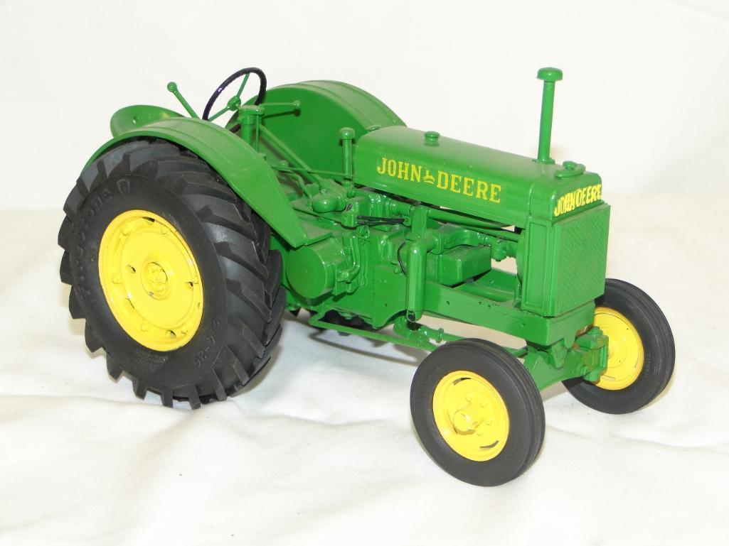 JOHN DEERE TRACTOR