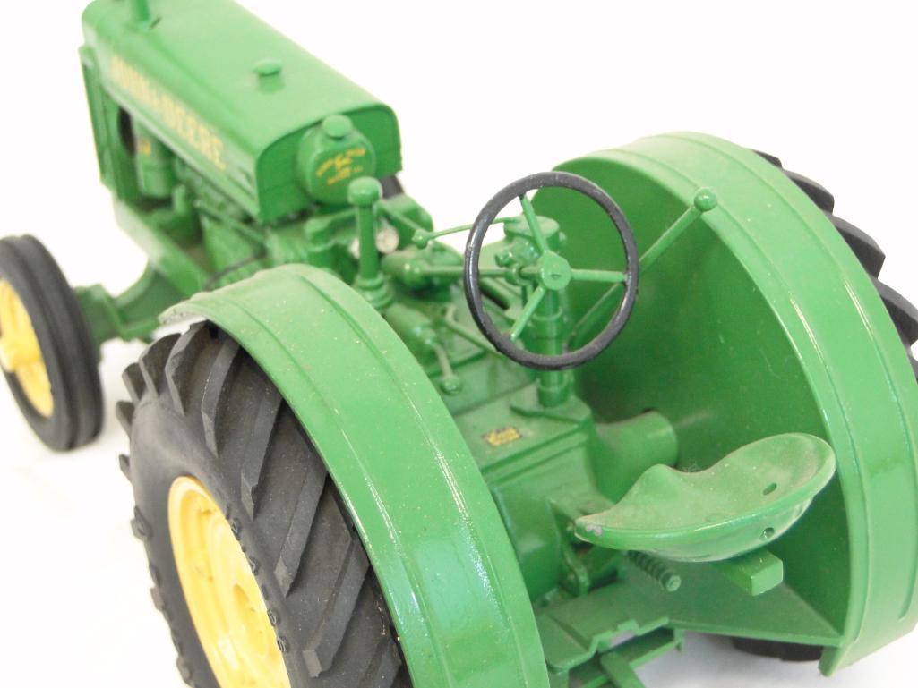JOHN DEERE TRACTOR