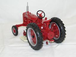 IH McCORMICK