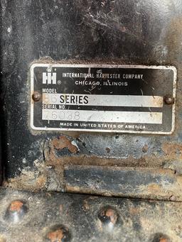IH 1586 #17714