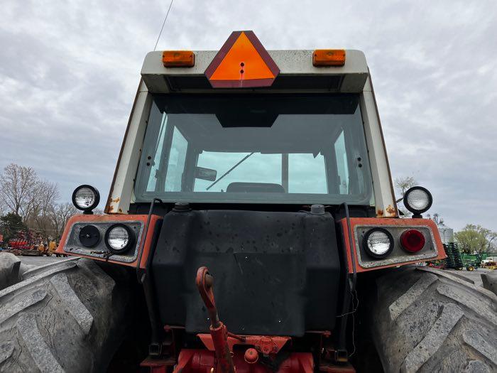 IH 1586 #17714
