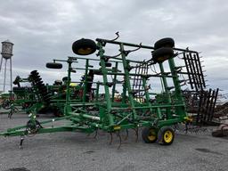 2009 JD 2210 F. CULT #N02210L010239