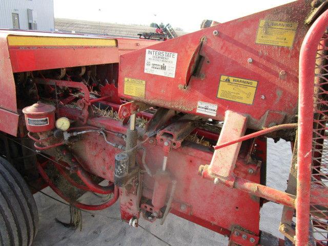 NH 316 Square Baler