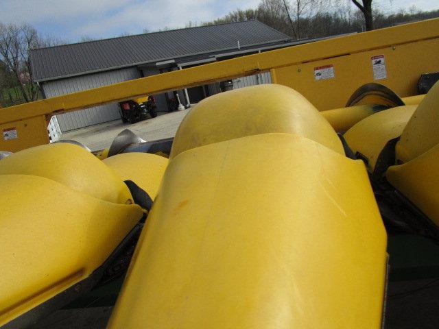 2012 NH 98D Corn Head