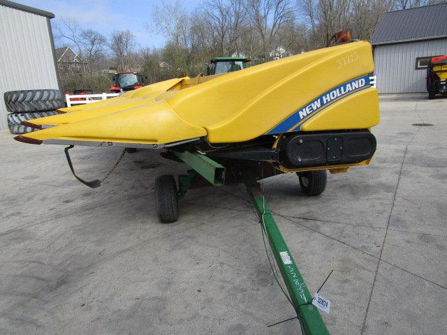 2012 NH 98D Corn Head