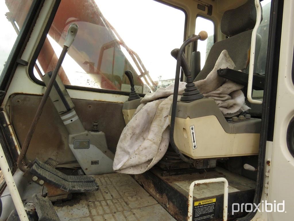 DA WOO 130 TRACK BACKHOE, 5800 HRS