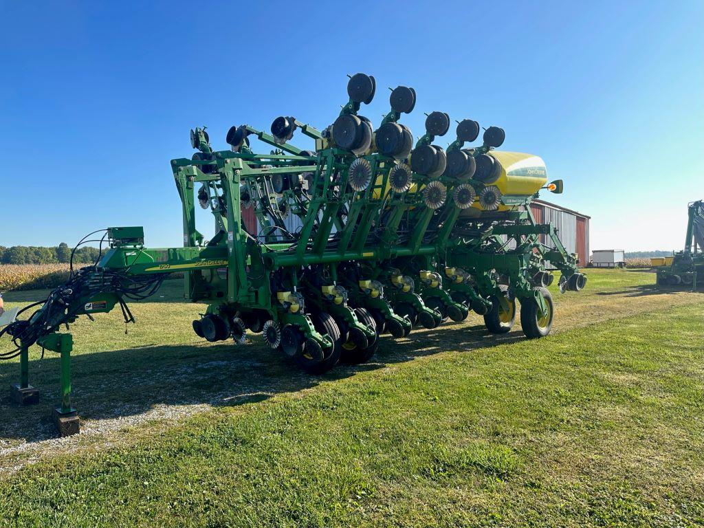 JD CCS1790 16/31 SPLITTER PLANTER