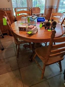 Dining Table, 4 Chairs, & 5 Extra Leaves