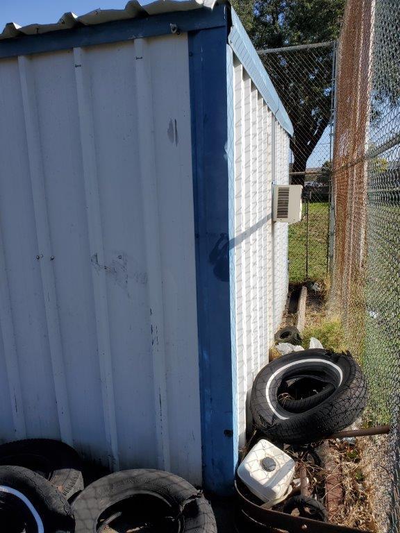 Small Metal Building - Approx. 12'X20'