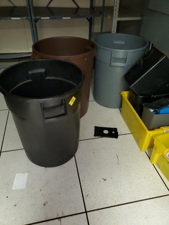 Trash Cans & Bins