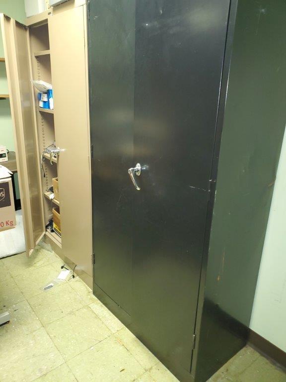 Remaining Contents of Phone Server Room - AT&T Items not included