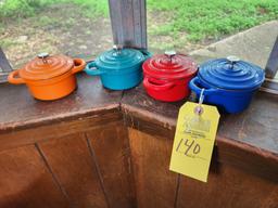 Mini Cocotte Set of 4 & Mini Bundt Cake Pans 4