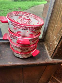 Mini Cocotte Set of 4 & Mini Bundt Cake Pans 4
