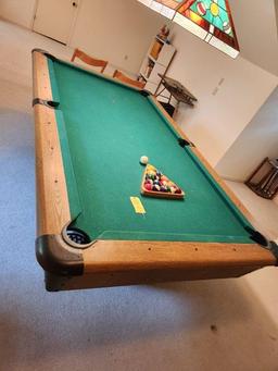 Harvard Pool Table  8 1/2" X 5'