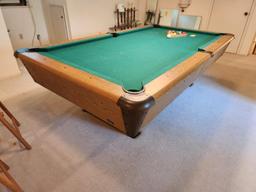 Harvard Pool Table  8 1/2" X 5'
