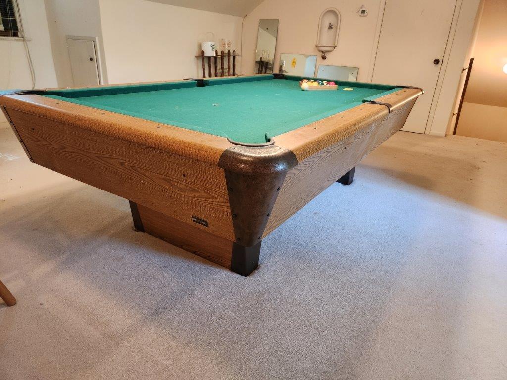 Harvard Pool Table  8 1/2" X 5'