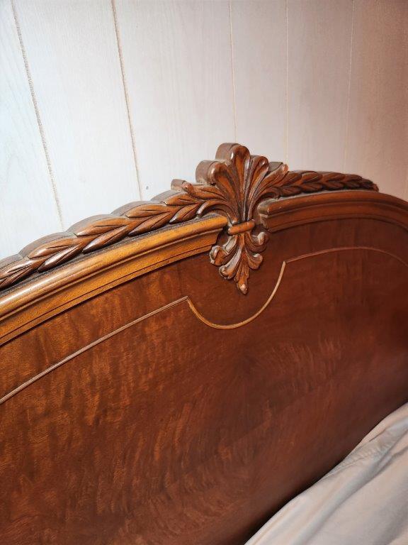 Antique Full Size Bed