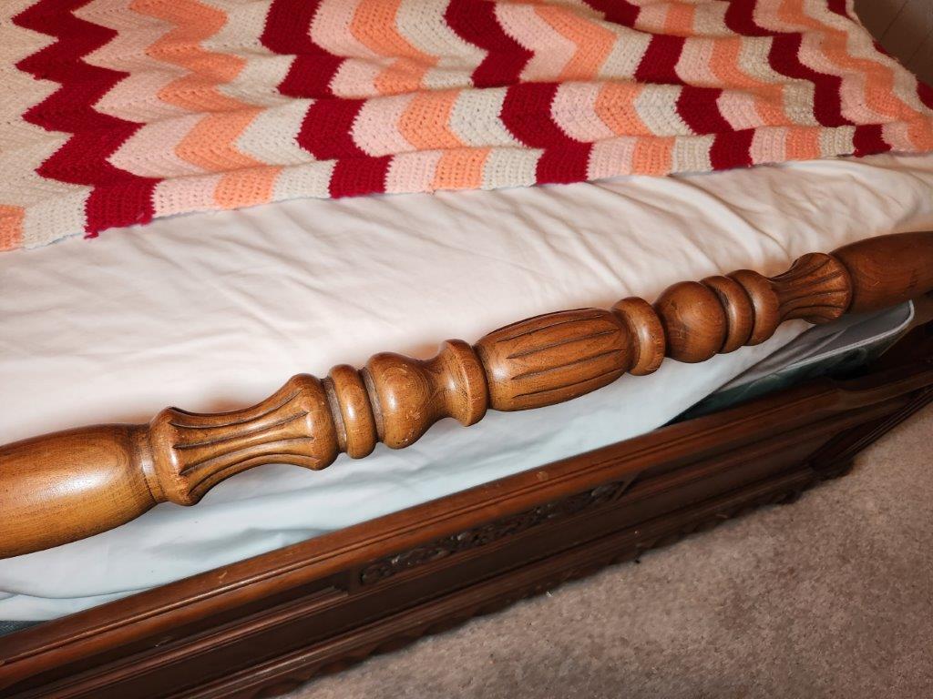 Antique Full Size Bed