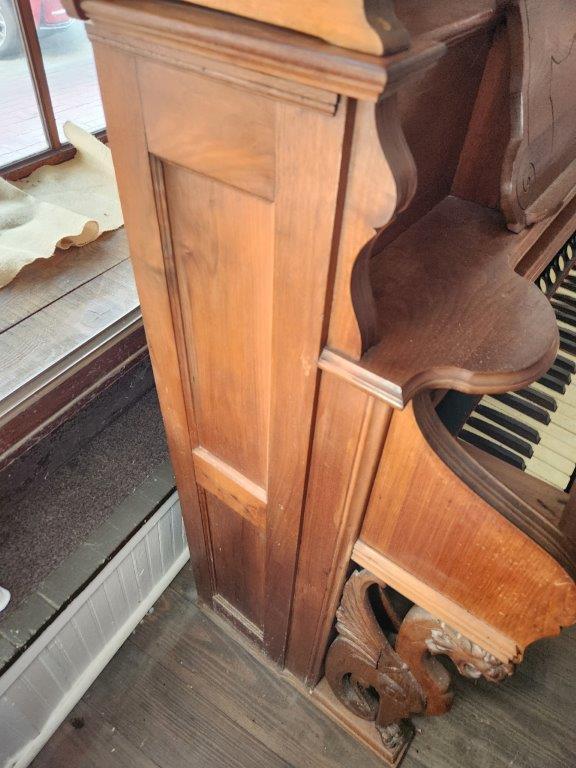 Beautiful Ornate Organ by The Wick Co, Chicago, IL