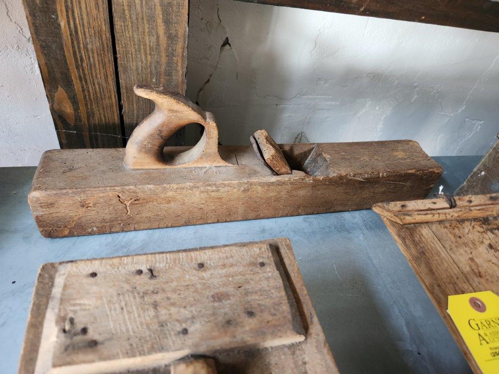 Wood Planer & 2 Vintage Wood Boxes