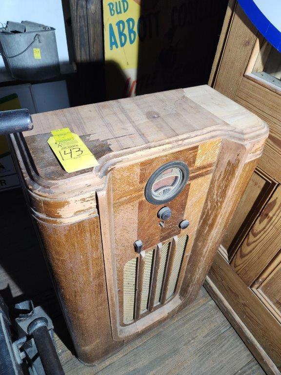 Philco Vintage Tube Radio