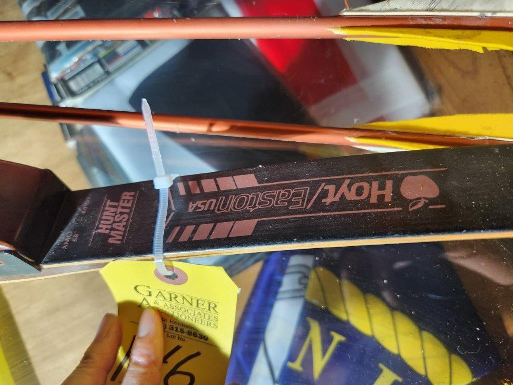 Hoyt / Easton Hunt Master Bow & Arrows