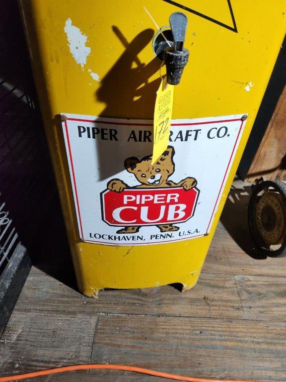 Piper Aircraft Co. Water Dispenser