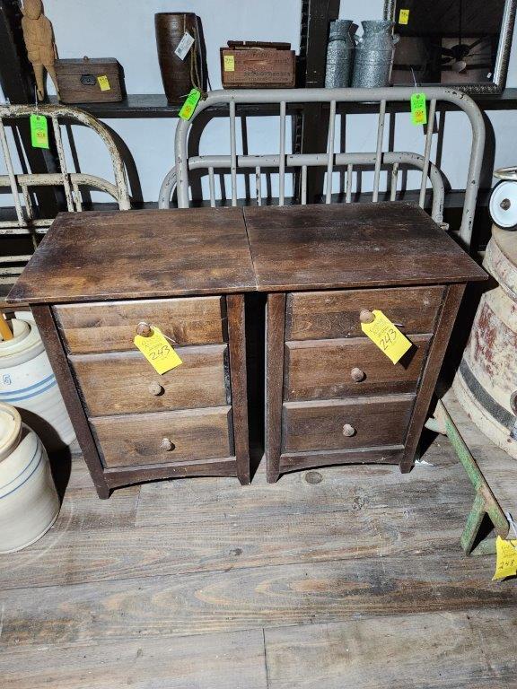 2 Night Stands