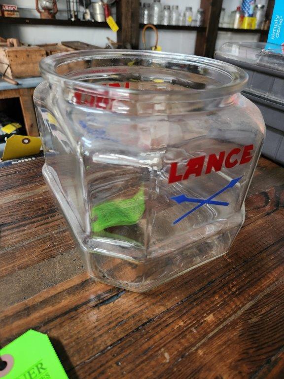 Lance Jar with Lid