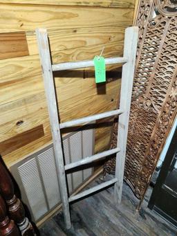 Small Wood Step Ladder