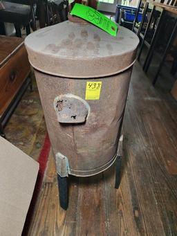 Antique Gravity Cream Separator Can